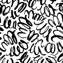 Curly waves hand drawn seamless pattern. Ink brush grunge vector texture. Black wavy lines on white background. Paint brushstrokes freehand drawing. Abstract wrapping paper, textile monochrome design.