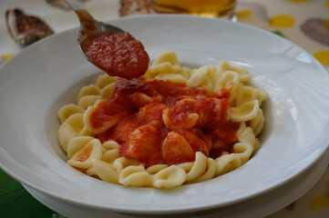 Orecchiette e pomodoro
