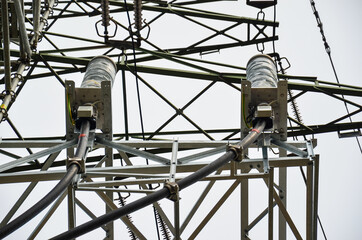 Construction of a steel tower for electricity transmission