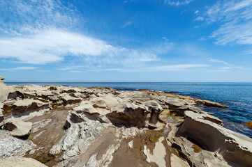 【下北半島大畑町赤川】ちぢり浜は何とも不思議な奇岩・怪石
