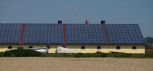 A very large photovoltaic system on an agricultural building.