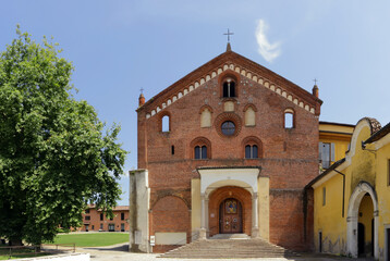 Fototapeta premium Abbazia di Morimondo, Italia, Morimondo abbey, italy