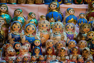 russian nesting dolls