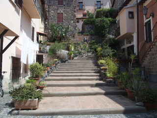 Treppe in der Altstadt von Bracciano Italien