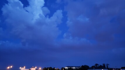 Fototapeta na wymiar Dramatic cloud formation