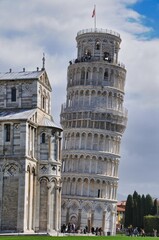 leaning tower of pisa italy
