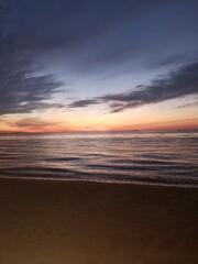 Obraz na płótnie Canvas Chesapeake Bay at sunset.