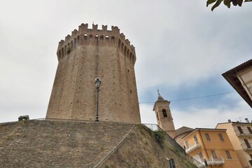 Torre dei Gualtieri (San Benedetto del Tronto)