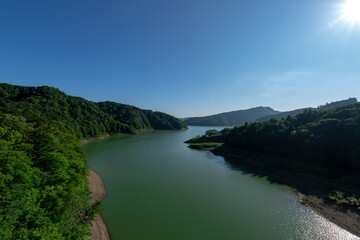 Obraz na płótnie Canvas 北海道　桂沢湖の夏の風景