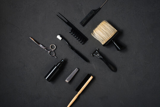 Photo topview flat lay modern style of men barber and skincare stuff and equipment accessories on dark background