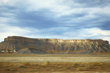 Fototapeta na wymiar desert mountain / plateau