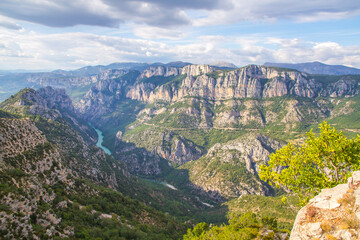 Verdon Gorge (Gorges du Verdon), a river canyon in southeastern France.