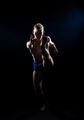 Obraz premium Athletic contemporary dancer in underwear