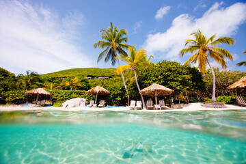 Fototapeta premium Piękna tropikalna plaża na Karaibach