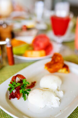 Breakfast with eggs