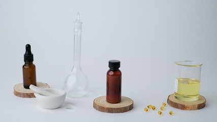 Obraz na płótnie Canvas skincare with the laboratory glass and ingredient for research and development experiment.