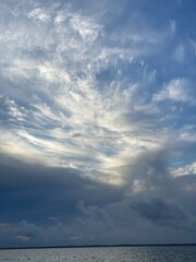 Obraz premium clouds over the sea