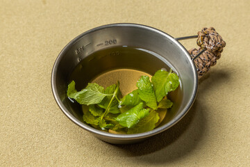 ミントティー　North African drink mint tea