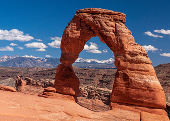 delicate arch in arches national park - obrazy, fototapety, plakaty