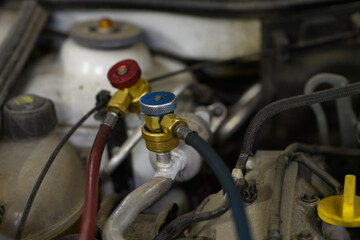 Car air conditioner check service, leak detection, fill refrigerant