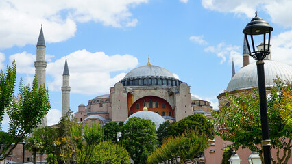 Fototapeta na wymiar hagia sophia in istanbul turkey