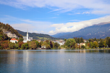 Fototapeta na wymiar Bohinj lake shore with mountain views in Slovenia.