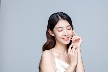 Fototapeta premium Beauty Portrait Of Young Asian Woman