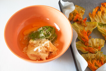 Zucchini flowers with  ricotta baked, recipe
