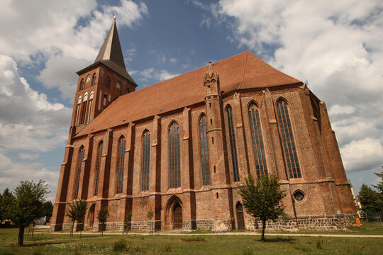 Norddeutsche Backsteingotik; St. Marien im vorpommerschen Pasewalk
