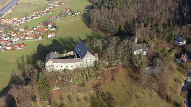 Aerial view, flight at Tiroler Achen, Marquartstein, Upper Bavarian district of Traunstein, Germany with Marquarstein Castle
