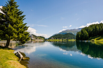 St. Moritz, St. Moritzersee, Bergsee, See, Oberengadin, Muottas Muragl,  Piz Muragl, Wanderweg, Wassersport, Malojawind, Alpen, Graubünden, Sommer, Schweiz