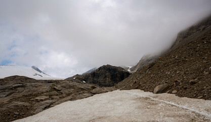 Gamsgrubenweg zum Wasserfallwinkel auf der Kaiser-Franz-Josefs-Höhe an der Großglockner Hochalpenstraße in Kärnten, Österreich