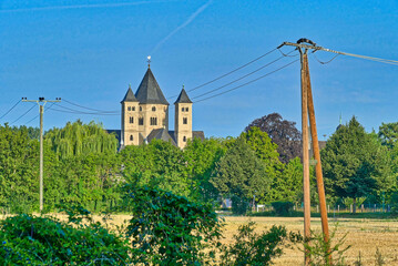 Kloster auf dem Land in Knechtsteden