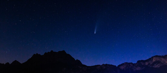 Obraz premium Neowise Wilder Kaiser Tirol