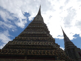 Pagoda temple dart buddhism