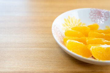 カット　オレンジ