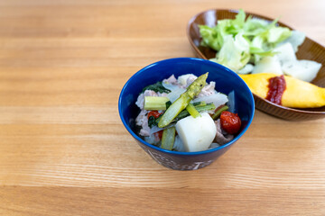 洋風肉じゃがとオムレツ