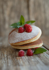 pancakes with raspberries