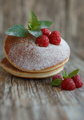 pancakes with raspberries