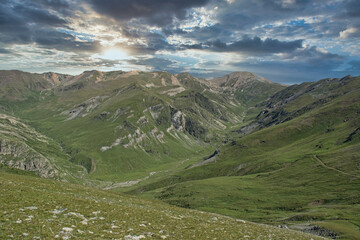 vistas del pico Bastiments y del valle de coma de vaca