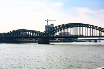 Fototapeta na wymiar Brücke in Köln in Deutschland