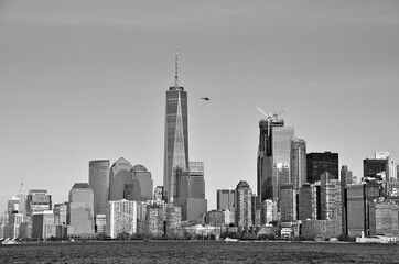 Fototapeta premium Manhattan skyline landscape water horizon