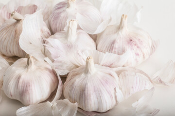 Obraz na płótnie Canvas Close-up of garlic and garlic