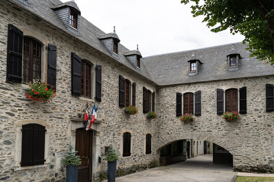 Mairie de Saint-Lary-Soulan, village des Pyrénées