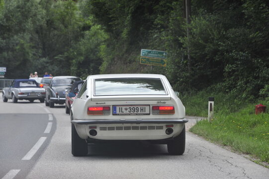 Vintage Maserati Indy Coupe