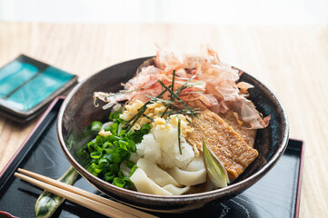 ころきしめん　冷しきしめん