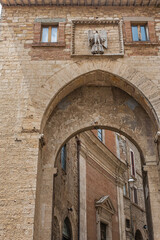 Fototapeta na wymiar Todi, una terrazza sull’Umbria, un gioiello di arte e cultura