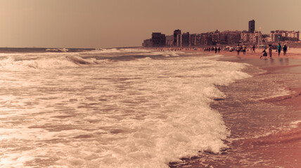 Waves, sun and beach all day
