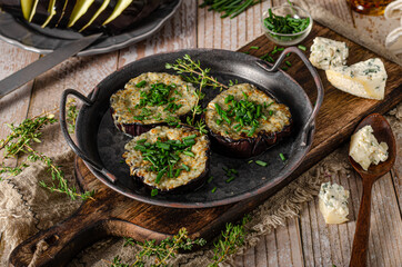 Delicious eggplant baked with cheese