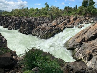 Cascades à Don Khone, Laos